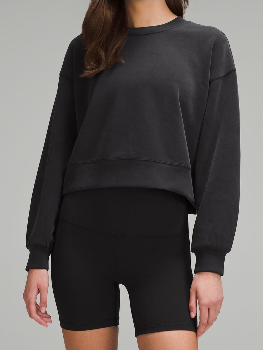 Lululemon Women’s Softstreme Perfectly Oversized Cropped Crew 6